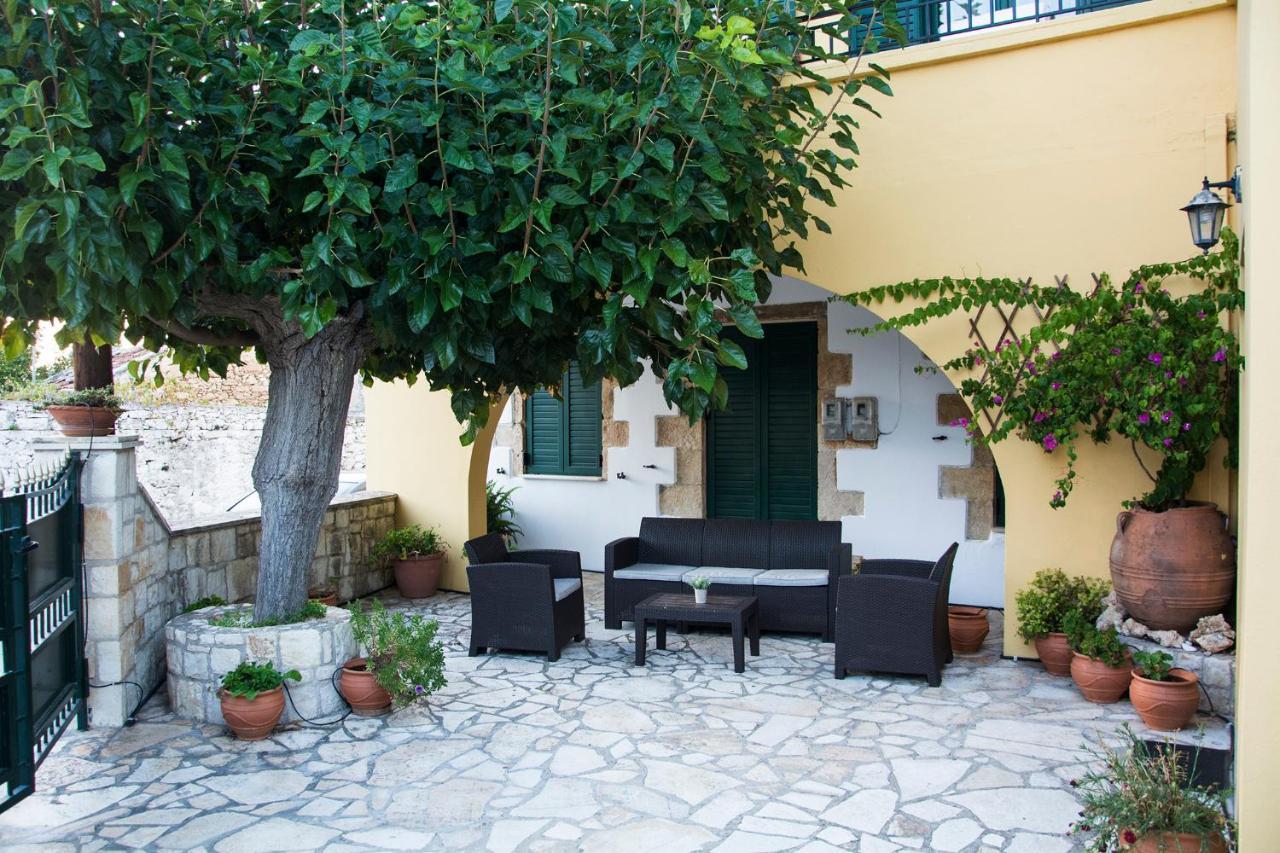 Holiday home Dimitris